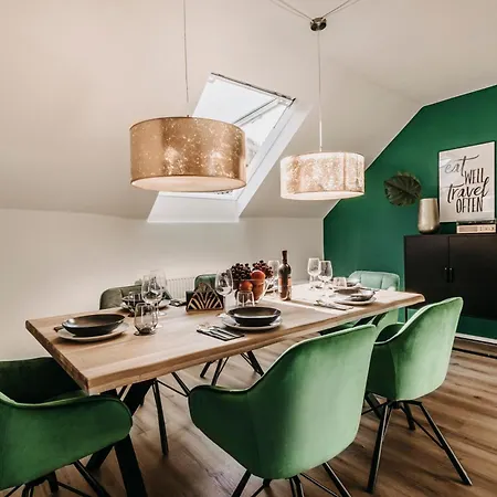 Apartment Happy Platz Mit Sauna, Flair & Platz Fuer Grosse Familien Plettenberg